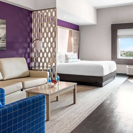 Best Western Premier Winnipeg East Exteriör bild