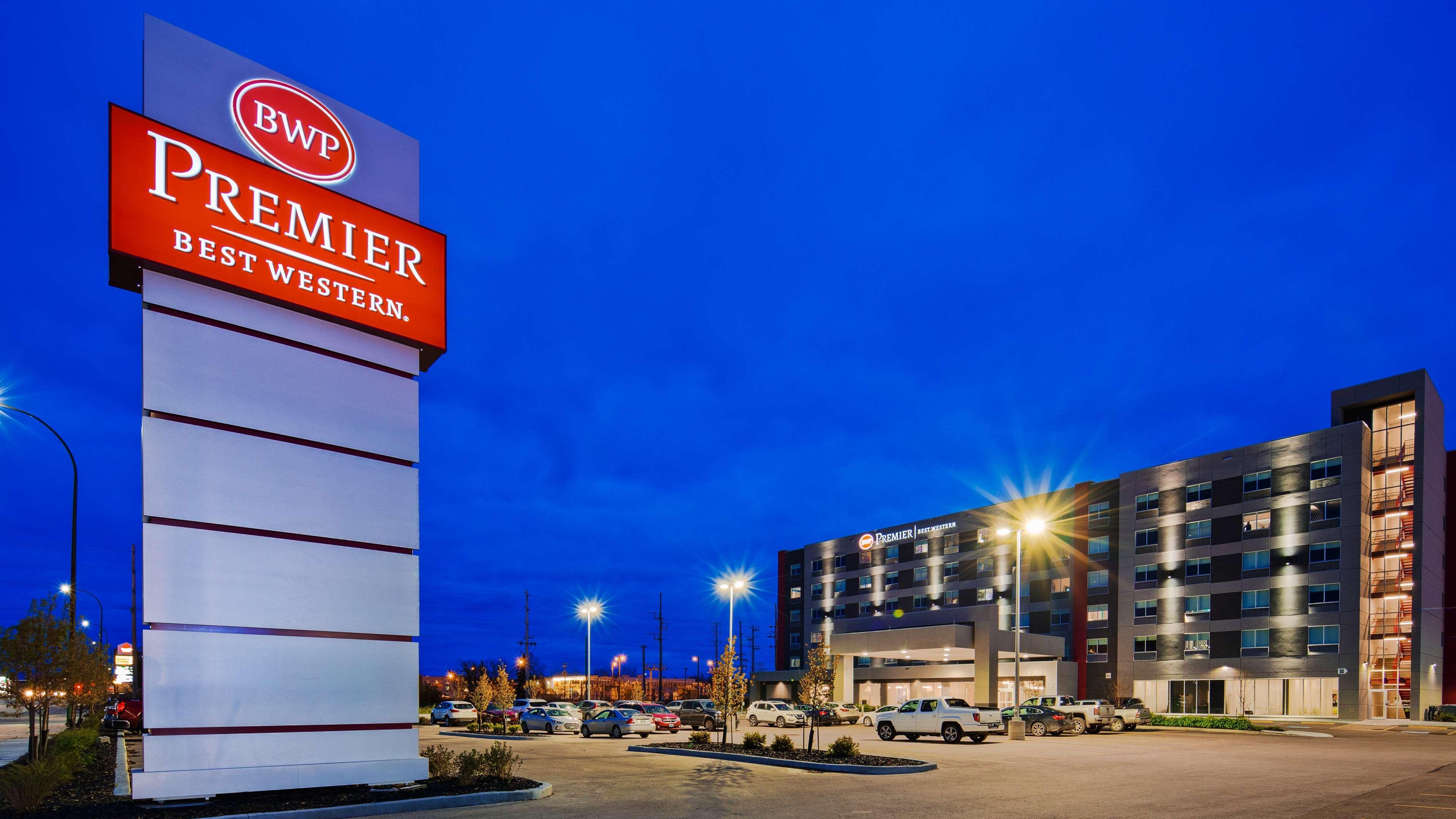 Best Western Premier Winnipeg East Exteriör bild