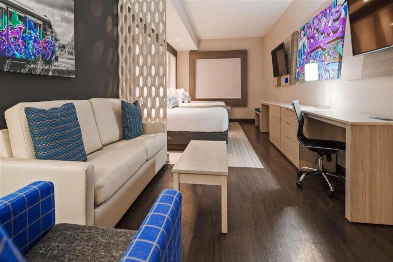 Best Western Premier Winnipeg East Exteriör bild