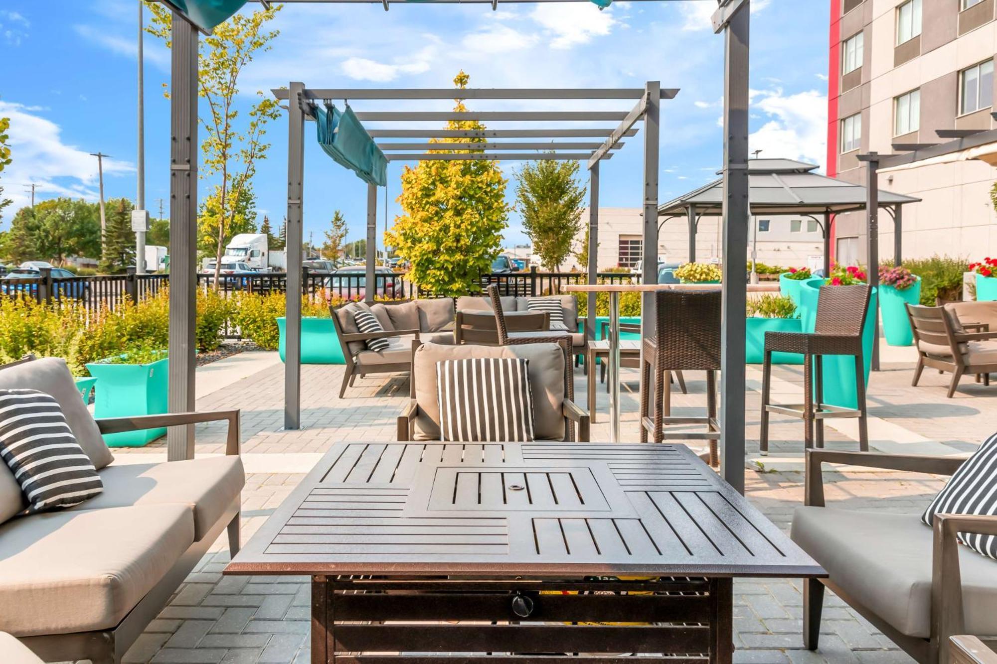 Best Western Premier Winnipeg East Exteriör bild