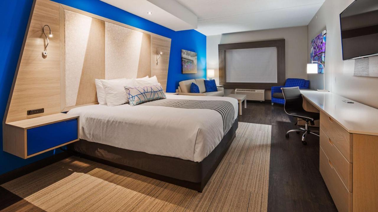 Best Western Premier Winnipeg East Exteriör bild